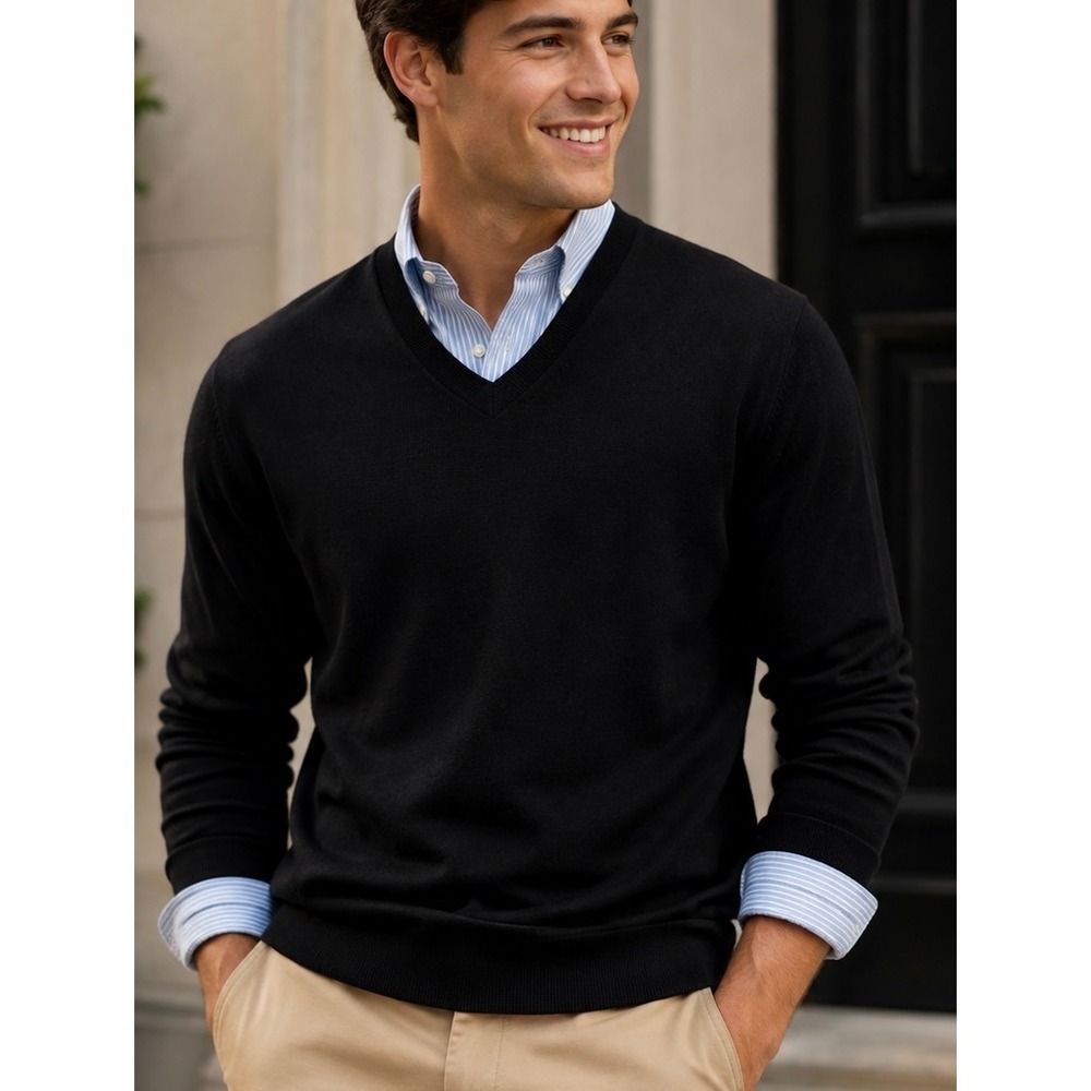 Banana Republic Black V-Neck Sweater XL 100% Merino Wool Pullover Knit Top